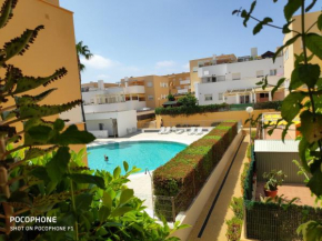 Bella Montesol, Ayamonte